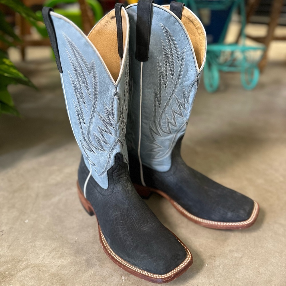 Horse Power Hippo Print Boots BRAND NEW never worn size 10D